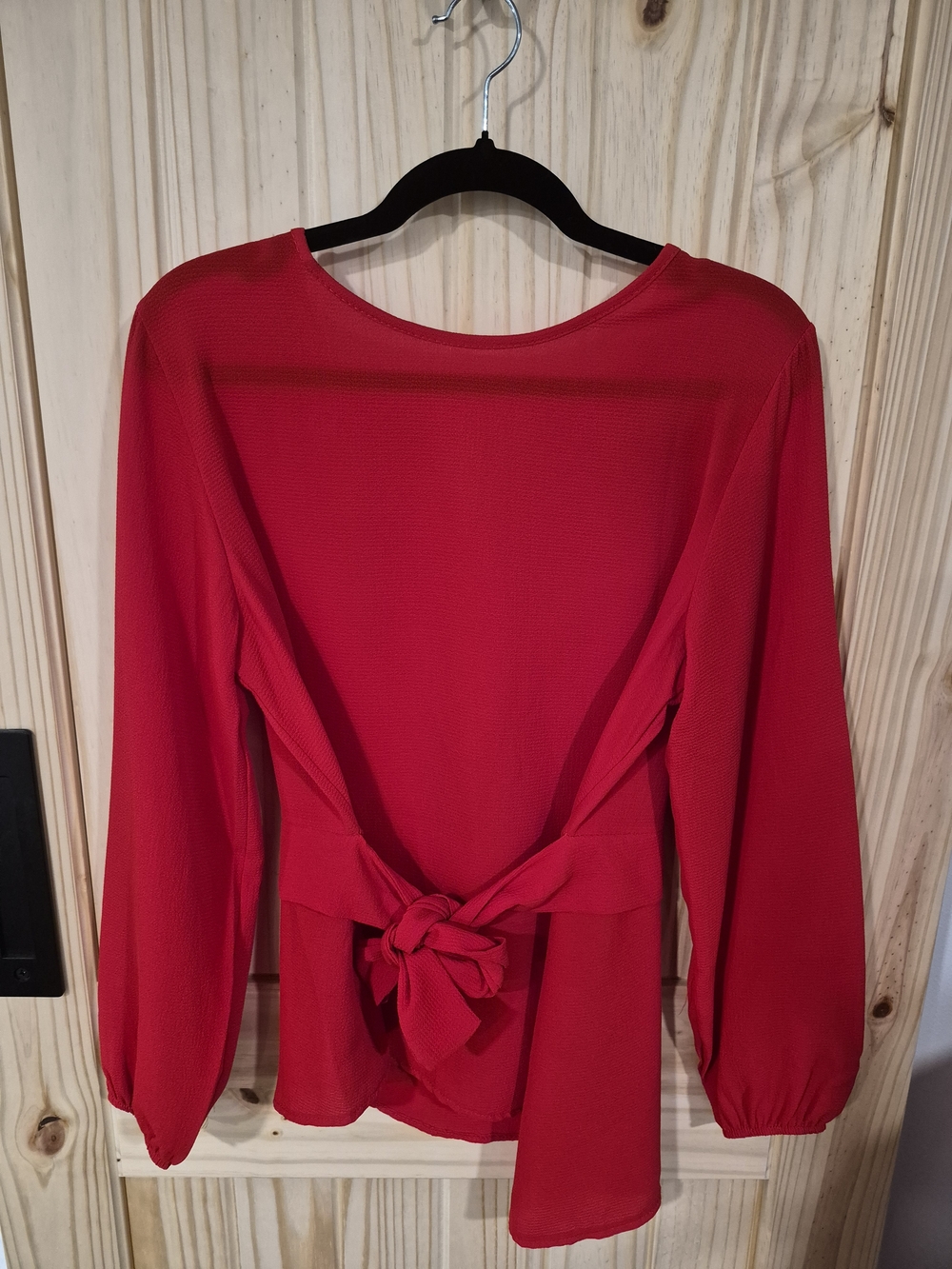 Boohoo Red Long-Sleeve Tie-Back Blouse